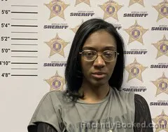 Mugshot of LAYLA NAOMI WALLACE