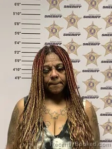 Mugshot of TOSIA SHONTAE RUSSELL booked in Morgan County, Alabama on March 8, 2026