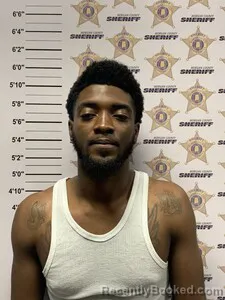 Mugshot of Da'vonta Albert Middleton booked in Morgan County, Alabama on August 11, 2026