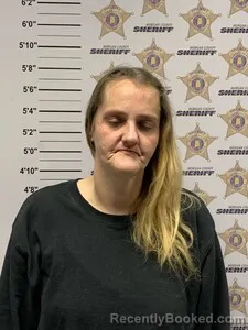 Mugshot of LESLIE ANN HAGOOD