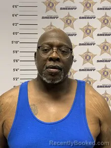 Mugshot of QUINNIN QUANTEZ GRAYS