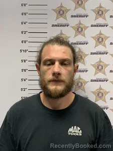 Mugshot of JACOB LEE ROBERTSON booked in Morgan County, Alabama on April 24, 2026