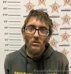 Mugshot of BRADLEY AUSTIN SIMPSON booked in Morgan County, Alabama on April 5, 2026