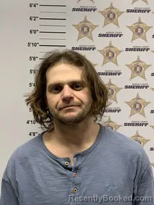 Mugshot of TANNER STEWART PHILLIPS