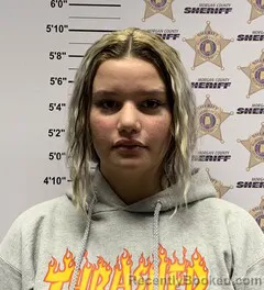 Mugshot of HAILEY LEANN DAVIS