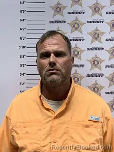 Mugshot of DUSTIN CLARK BAKER booked in Morgan County, Alabama on April 5, 2026