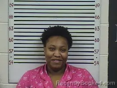 Mugshot of NATALIE HUNTER