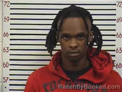 Mugshot of Vondarius Hall