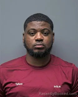 Mugshot of T HUNER HUNTER