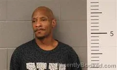 Mugshot of KELVIN NEWSOME booked in St Clair County, Alabama on April 3, 2026