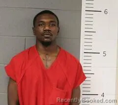 Mugshot of BRAXTON THOMAS booked in St Clair County, Alabama on May 21, 2026