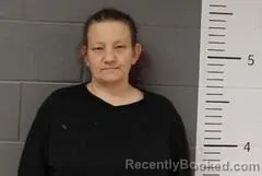 Mugshot of SHALA HINDS