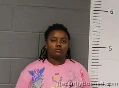 Mugshot of KANIYA BARNES