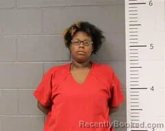 Mugshot of JANEEK SEXTON booked in St Clair County, Alabama on July 15, 2026