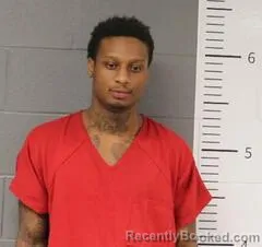 Mugshot of JAMOND LAWRENCE