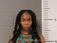 Mugshot of QUYNERIA COOPER