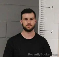 Mugshot of DAKOTA MULLINAX