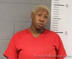 Mugshot of GIZELLE MONEA booked in St Clair County, Alabama on March 27, 2026