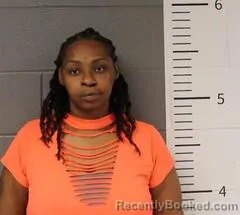 Mugshot of CHANDREQUA MALONE booked in St Clair County, Alabama on April 2, 2026