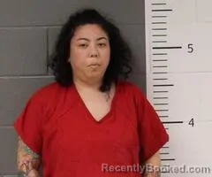 Mugshot of LUCENDA SANDERS booked in St Clair County, Alabama on April 11, 2026