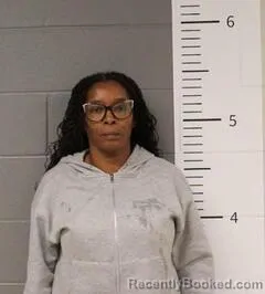 Mugshot of KASHAWN ROPER booked in St Clair County, Alabama on May 2, 2026