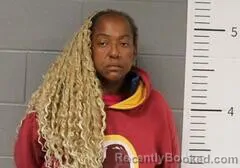Mugshot of MIAKITA RICHARDSON booked in St Clair County, Alabama on May 6, 2026