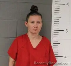 Mugshot of AMANDA WADE booked in St Clair County, Alabama on June 25, 2026
