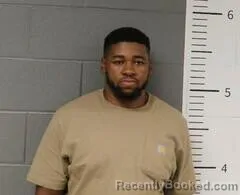 Mugshot of Kavontae Lindsey booked in St Clair County, Alabama on August 9, 2026