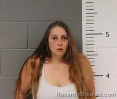 Mugshot of Amanda Lynch booked in St Clair County, Alabama on August 14, 2026