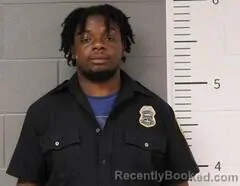 Mugshot of Ladarius Jenkins booked in St Clair County, Alabama on August 20, 2026