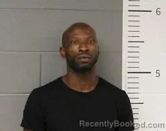 Mugshot of Devares Williamson booked in St Clair County, Alabama on September 2, 2026