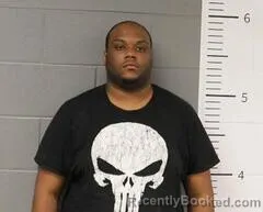 Mugshot of EMON ROBERSON booked in St Clair County, Alabama on May 26, 2026