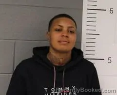 Mugshot of DIAMOND BUCKHANON