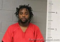 Mugshot of LEANDER CARTER booked in St Clair County, Alabama on July 5, 2026
