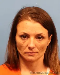Mugshot of CAROLYN NICHOLE LUCAS