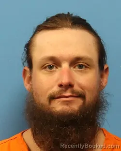 Mugshot of JONATHAN HAYDEN LEEPER