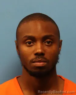 Mugshot of QUINDARRIUS LAMAR TOWNS-HILL