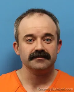 Mugshot of JOSEPH ROBERT THOMASON