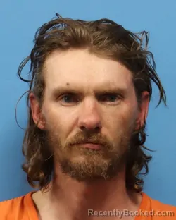 Mugshot of MICHAEL DUANE JR SHOEMAKER