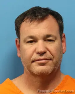 Mugshot of ROBERT BEAUMONT ROURKE