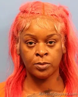 Mugshot of SHUNTERRIA MONQUESE LUCAS