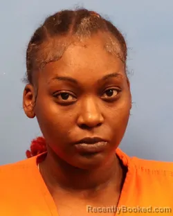 Mugshot of DEJAH MONAE PETERSON
