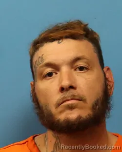 Mugshot of CARLOS EDUARDO LOPEZ