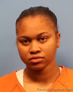 Mugshot of SYMONE ETHEL REED booked in Shelby County, Alabama on April 21, 2026