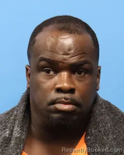 Mugshot of DENNIS DEWAYNE DAVIS booked in Shelby County, Alabama on April 22, 2026