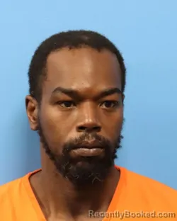 Mugshot of JAMERIUS EUGENE UNDERWOOD booked in Shelby County, Alabama on April 22, 2026