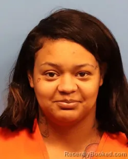 Mugshot of JE`MYA JANAE CHANDLER booked in Shelby County, Alabama on April 24, 2026
