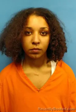 Mugshot of SHERIYAH SIMONE FOWLER booked in Shelby County, Alabama on May 1, 2026