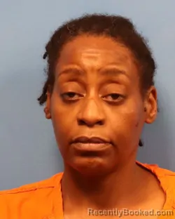 Mugshot of DAVIDA YVETTE TAYLOR booked in Shelby County, Alabama on May 18, 2026