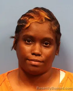 Mugshot of LATOYA DENISE BANKS booked in Shelby County, Alabama on July 28, 2026